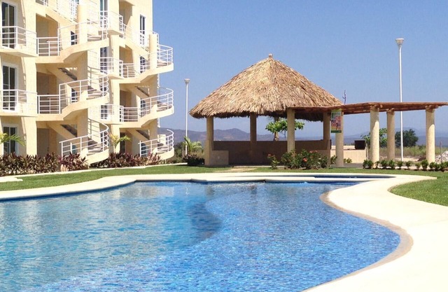 Marina Diamante new and comfort apartmente near airport