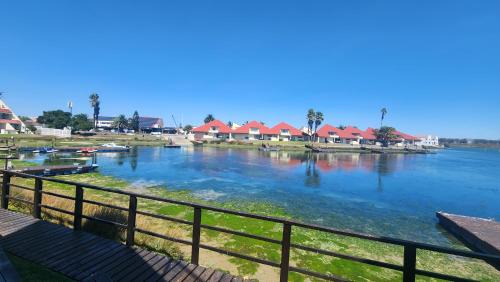 Marina Point Port Owen Water Edge Apartment