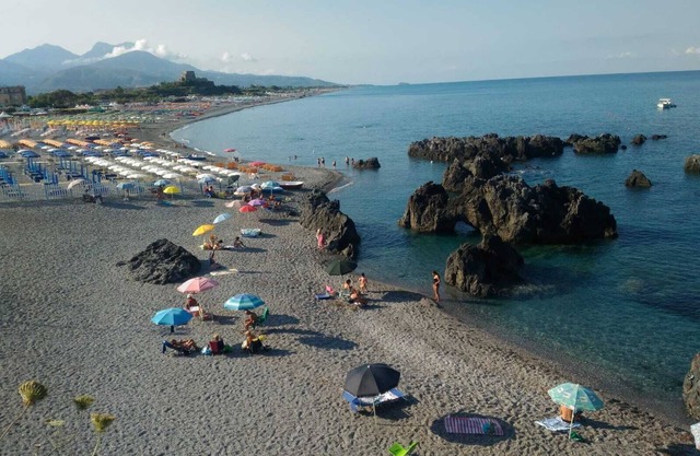 Mario's house with "white" garden