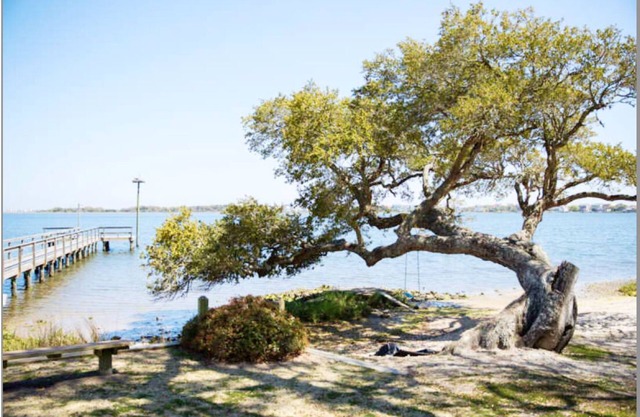 Mariposa Coastal Cottage, minutes to N Topsail Beach, and Chadwick Bay, NC