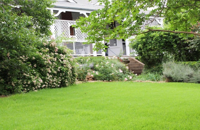 Marlow House -Canowindra Accommodation
