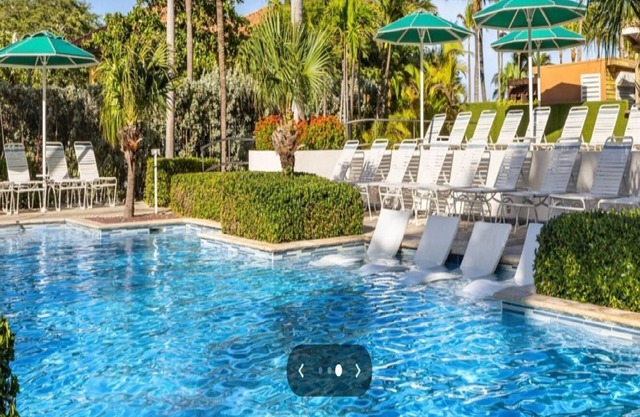 Marriott's Aruba Surf Club, 1 bedroom plus 1 Guest room