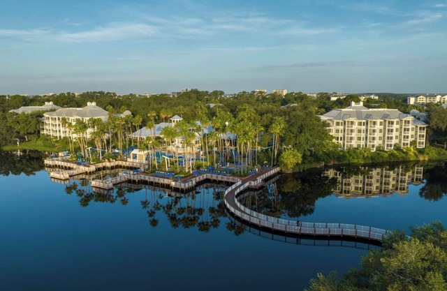 Marriott's Cypress Harbour 2 Bedroom Villa - Close Proximity to ALL Theme Parks