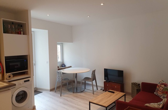 Martel, Appartement de 34m2 au Centre d1 des Plus Beaux Villages de France