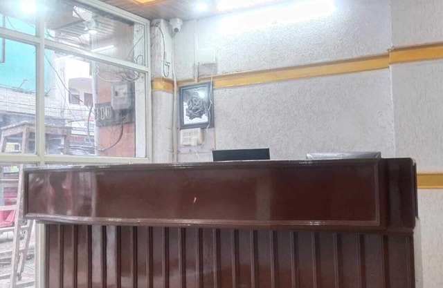 Marvelous 5-bedroom hotel with WiFi nDaily &Monthly RoomsnNear Nadra Bus Stand