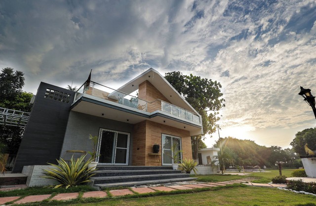 Marwah Farms Delhi - Villas & Farmhouses for Party and Wedding Functionsn