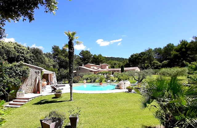 Mas with swimming pool in Les Baux-de-Provence