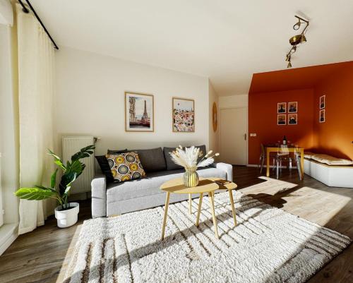 Massy Home, votre cocon à 2 pas du RER et de la gare TGV