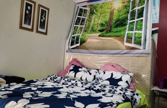 master bedroom with ensuite in frankston walk to cbd, updated bathroom & kitchen