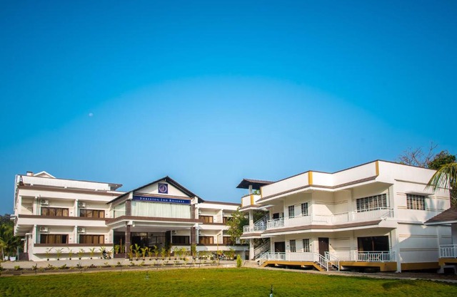 Mastiff Select Terrain Dandeli