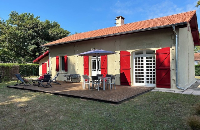 MATOUNE pleasant, 4/6 person house near Lake Leon