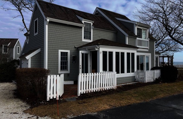 Maushop Property - First Time Available