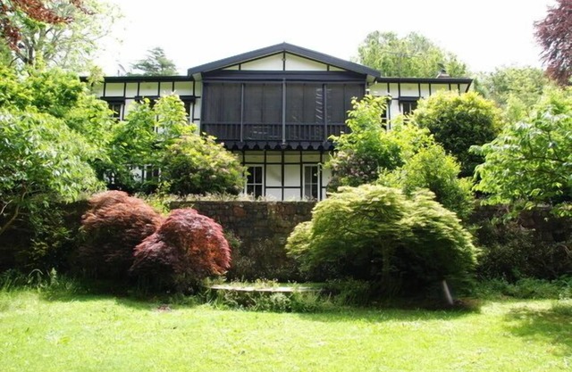 Mawarra Manor - heritage listed mansion & garden