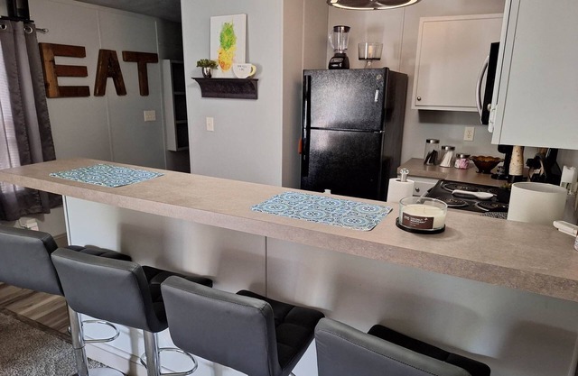 Maxim Hills 1 mile to WinStar 3bd, 3bth