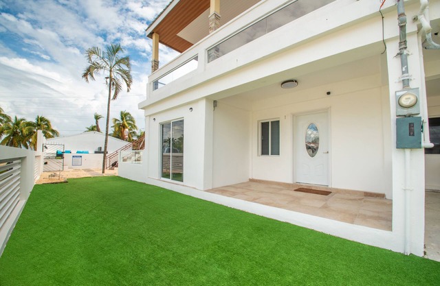 Maximum Beach Hotel