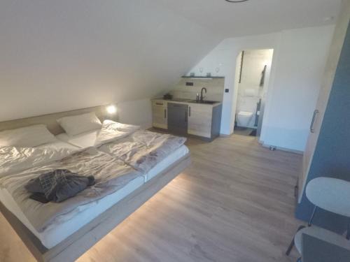 MaxLux Apartments