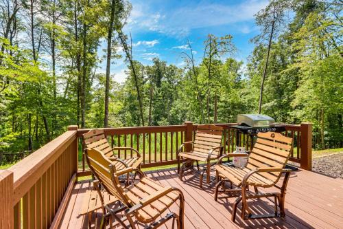 McCaysville Cabin Fire Pit, BBQ and More!