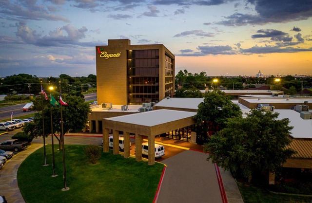 MCM Elegante Hotel