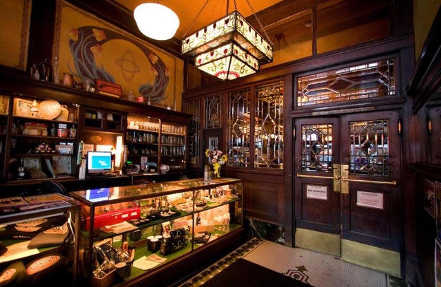 McMenamins Olympic Club