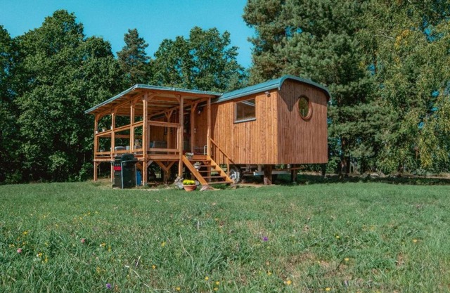 Meadowland Samota Stříbrník