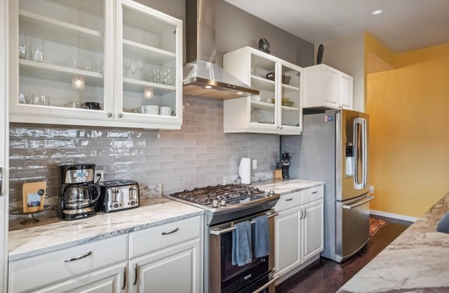 Meadowlark Suite - 201