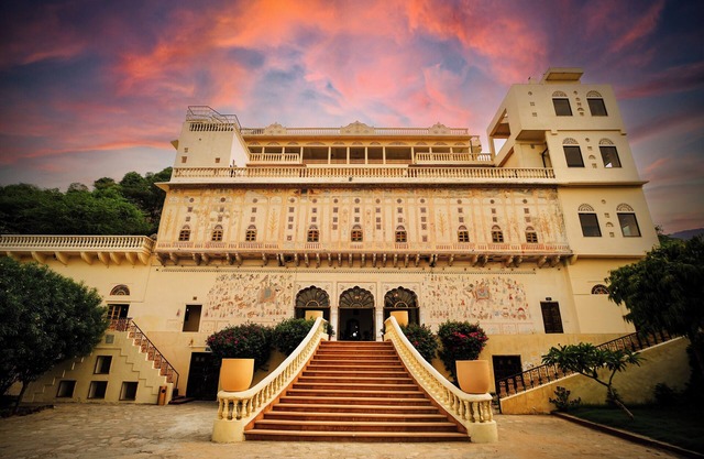 Medieval Forts & palaces