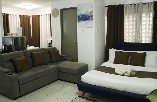 Megan Montagne Suite with AC and WiFi in marvelous City of Santa Rosa