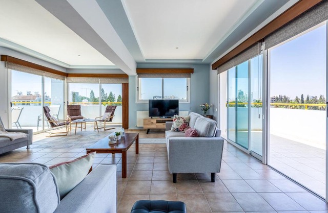 Melograno 3-BR Apt w/Terrace in Larnaca