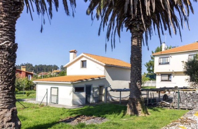 Mera, house with large garden and 300m from the beaches