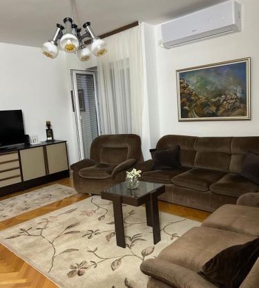 Meri Apartment