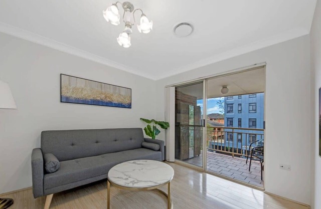 MetaWise Parramatta Chic and Comfortable Two Bed