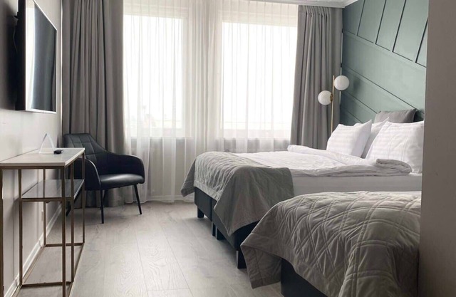Midtown Hotel - Triple room
