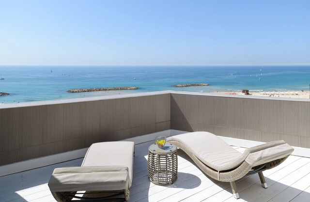MIKLAT Beach Duplex with 2 Terraces & Sea View by FeelHome