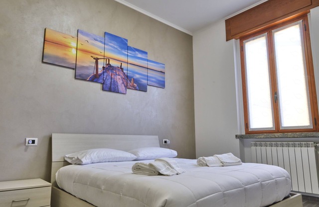 [Milan - Como] Elegant House with Large Terrace