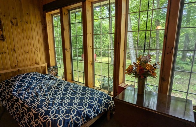 Miller Lake North Bruce Peninsula family cottage