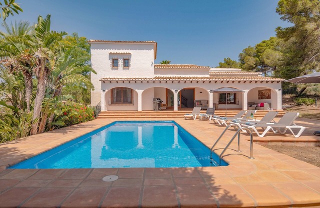 Mirador - A Luxury villa rental - cliff top retreat with breath-taking sea views