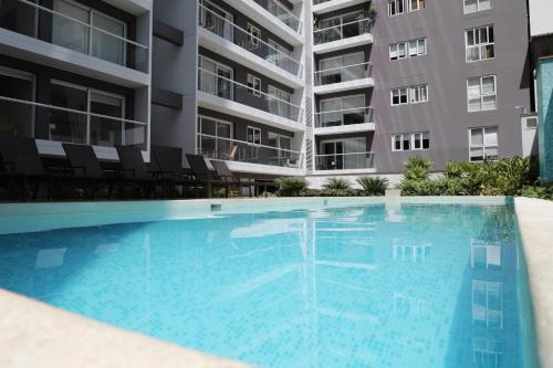 Miraflores Apartments 570 Pardo Ave by Private Host