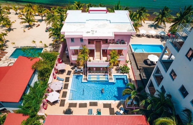 Miramar Suites