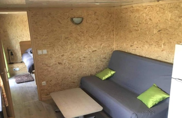 mobile home on the farm