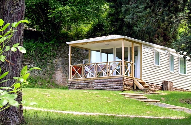 Mobile home Confort 6 persons, by the river, quiet and nature
