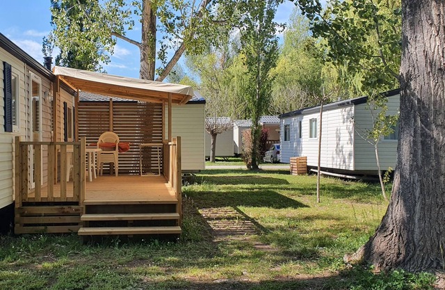 Mobile home on the edge of the Verdon