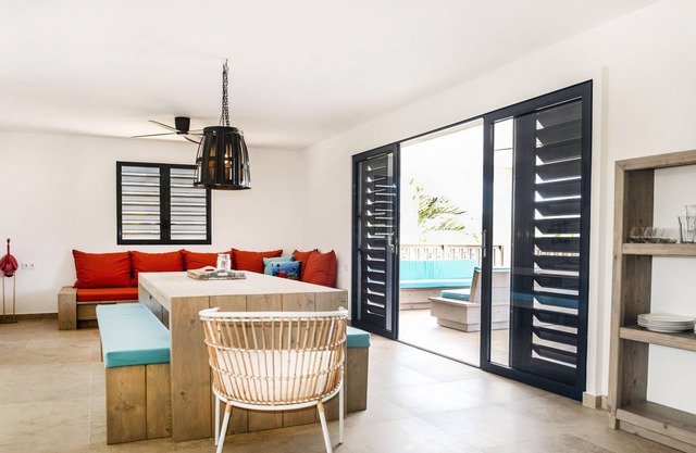 modern 2 bedroom apartment
