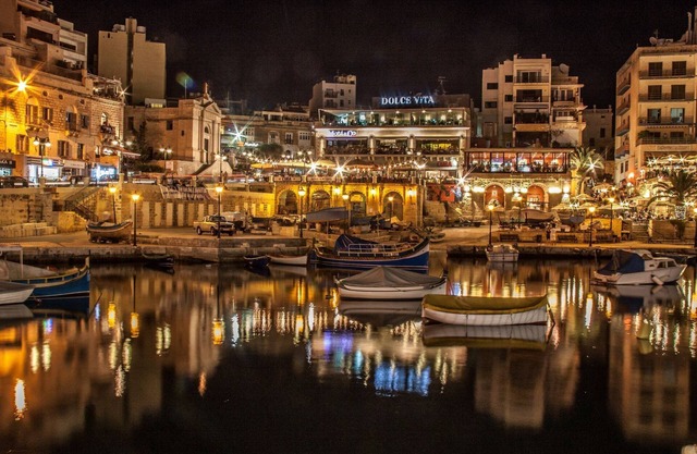 Modern 2 Bedroom Apartment in St Julians