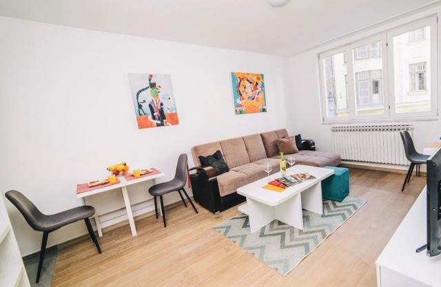 Modern 2BDR apartment-CATHEDRAL VIEW-BEST LOCATION