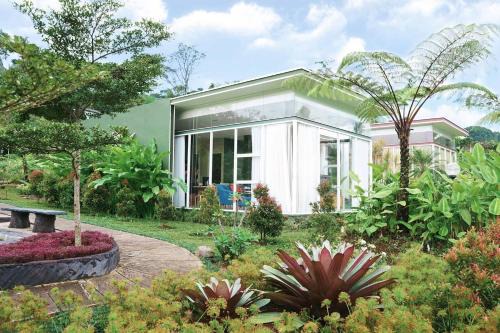 Modern 3 Bedroom Villa in a Private Complex B3