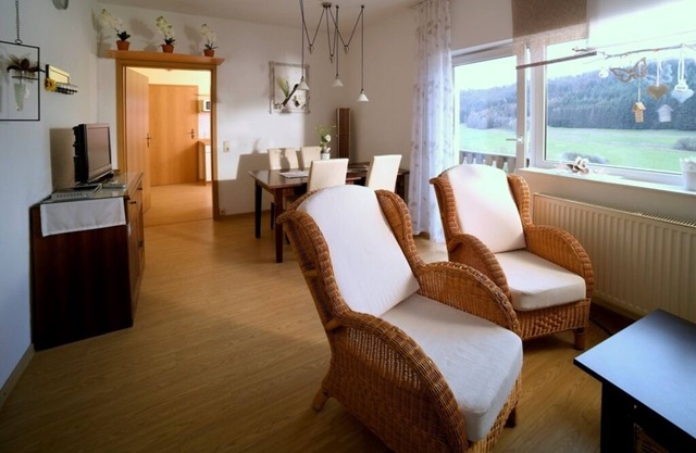 Modern 3-star apartment with a romantic flair, close to the beach and the lake