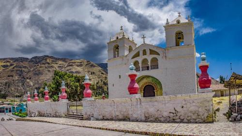 Modern 3BR House with Large Terrace & Urban Views