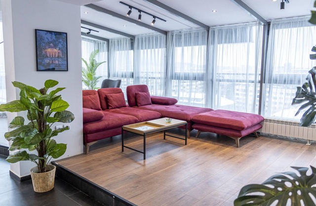 Modern 4-bedroom penthouse with a panoramic view