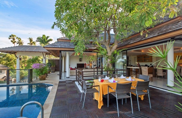 Modern 4BR Oceanview Villa | Bophut Beach