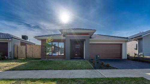 Modern 5bedrooms Clyde home